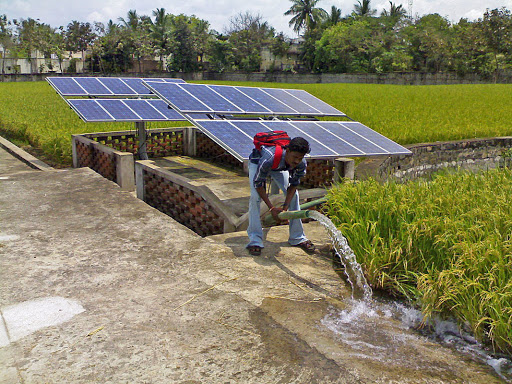 solar water pump system.jpg